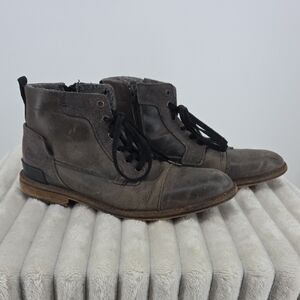 Men's Bullboxer Deats Leather Boots.